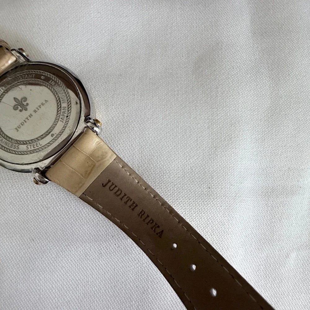 Judith Ripka Wrist Watch Women OS Cream Excellent Floating Crystal Heart Croco